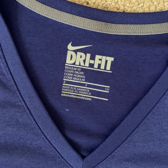 Nike Long Sleeve Dri-Fit - Picture 2 of 2